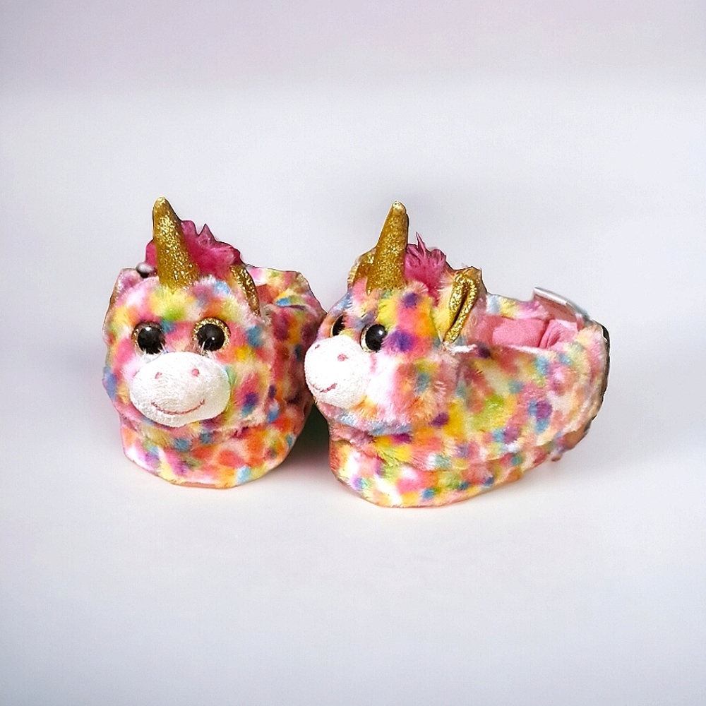 Girls size 5-6 toddler furry unicorn slippers